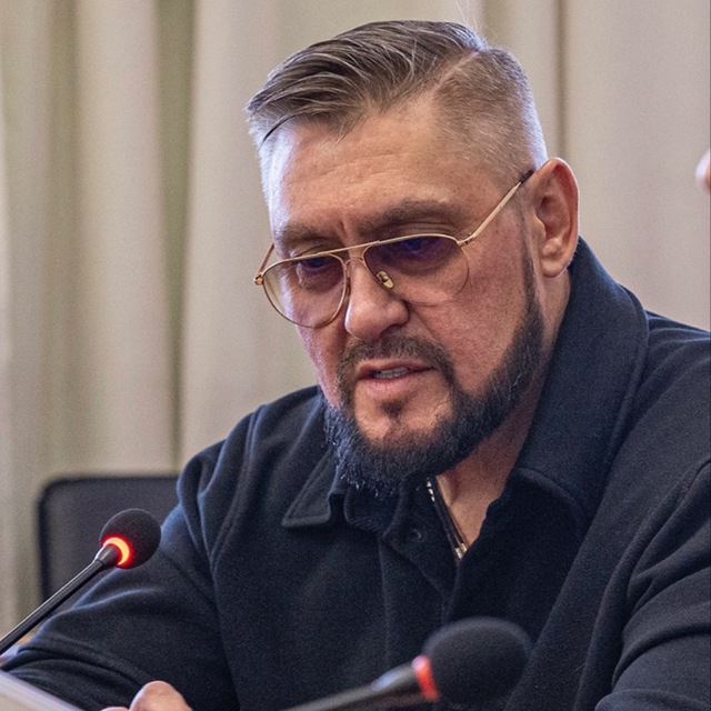 Мэр Вадим Семенов