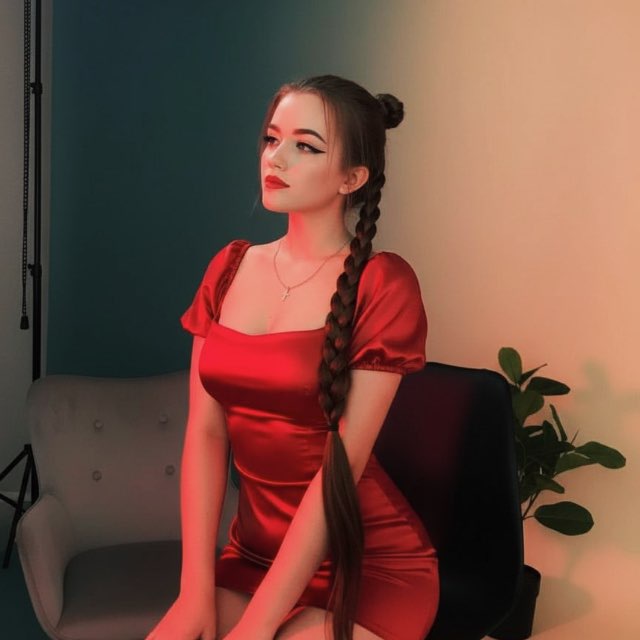 Lelyamt личное?