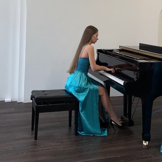 Piano_Loitra