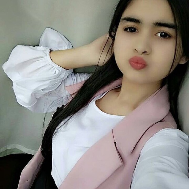 Vaginalardagi shishalar Yetuk fohishalar xususiy