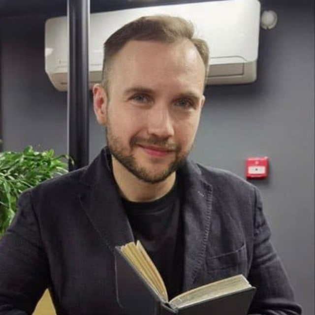 Nikolai????