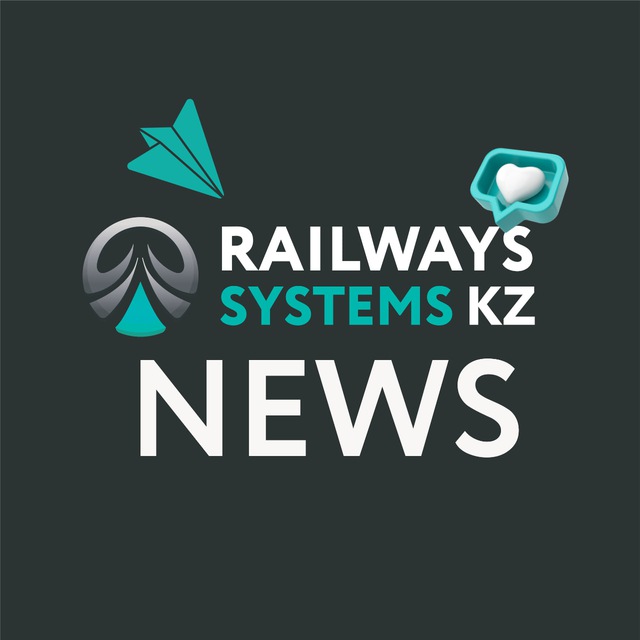 Шұлық пен колготки киген жалаңаш қыздар бейнеленген порно фото сайт.