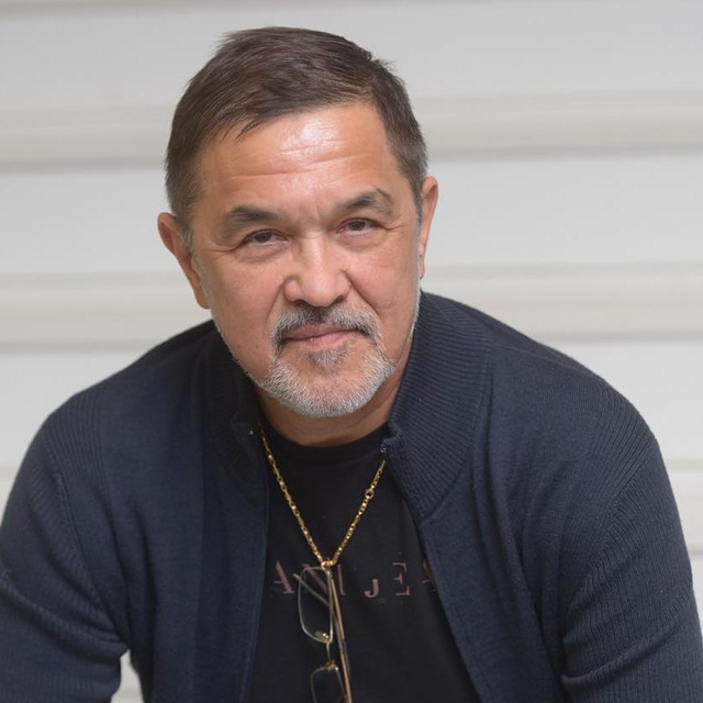 Искандер Хисамов