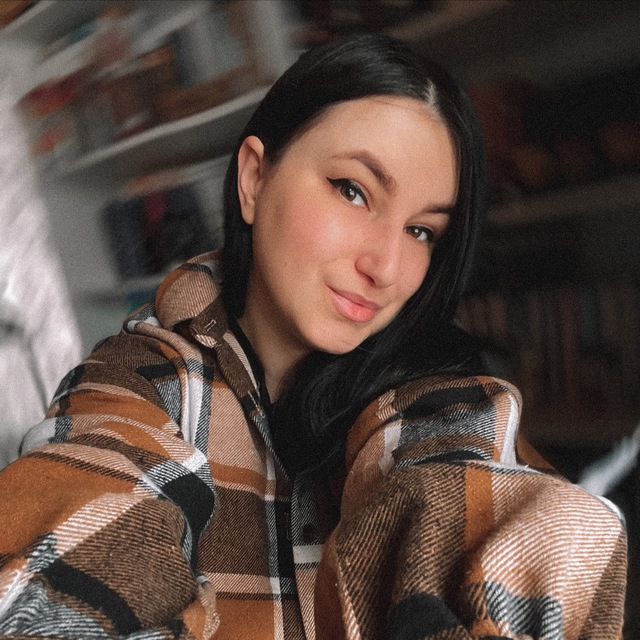 ? Ｍａｍｉｎａ _ ｋｎｉｚｋａ?