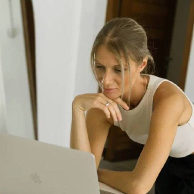 Горячая точка