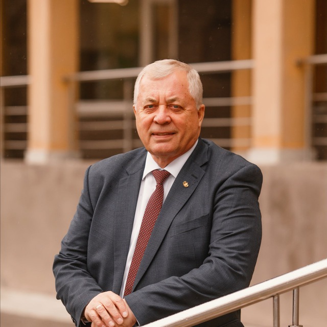 Валерий Борисов