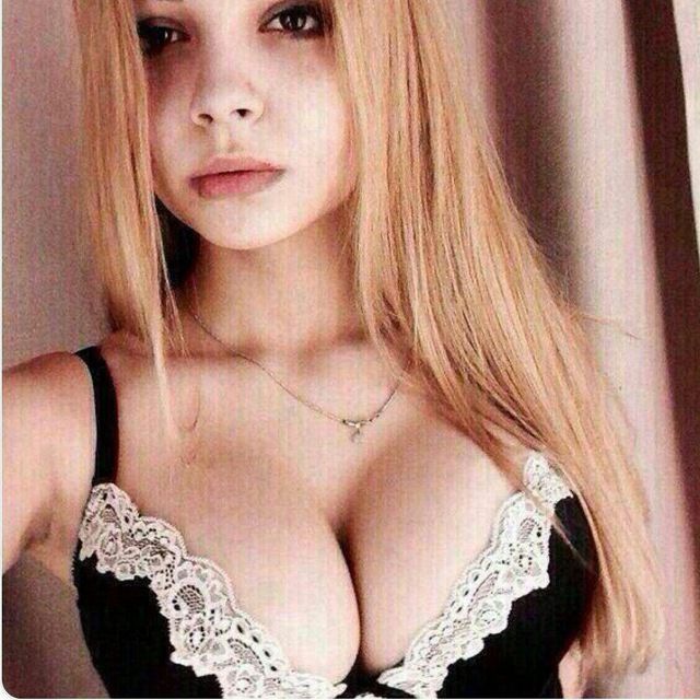 Oriq porno tomosha qiling