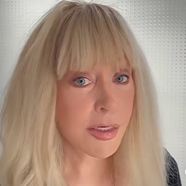 Алла Пугачёва и семья