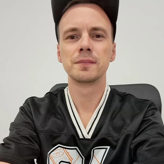 Пунктир By Антон Ратников