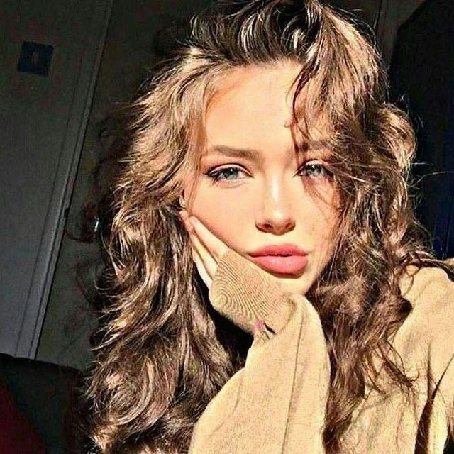 Tanya Kotova bilan porno tomosha qiling Retro klassik porno toplami